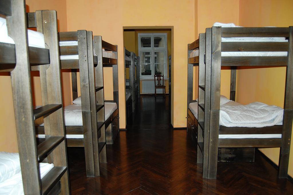 The Little Havana Party Hostel Krakow Room photo